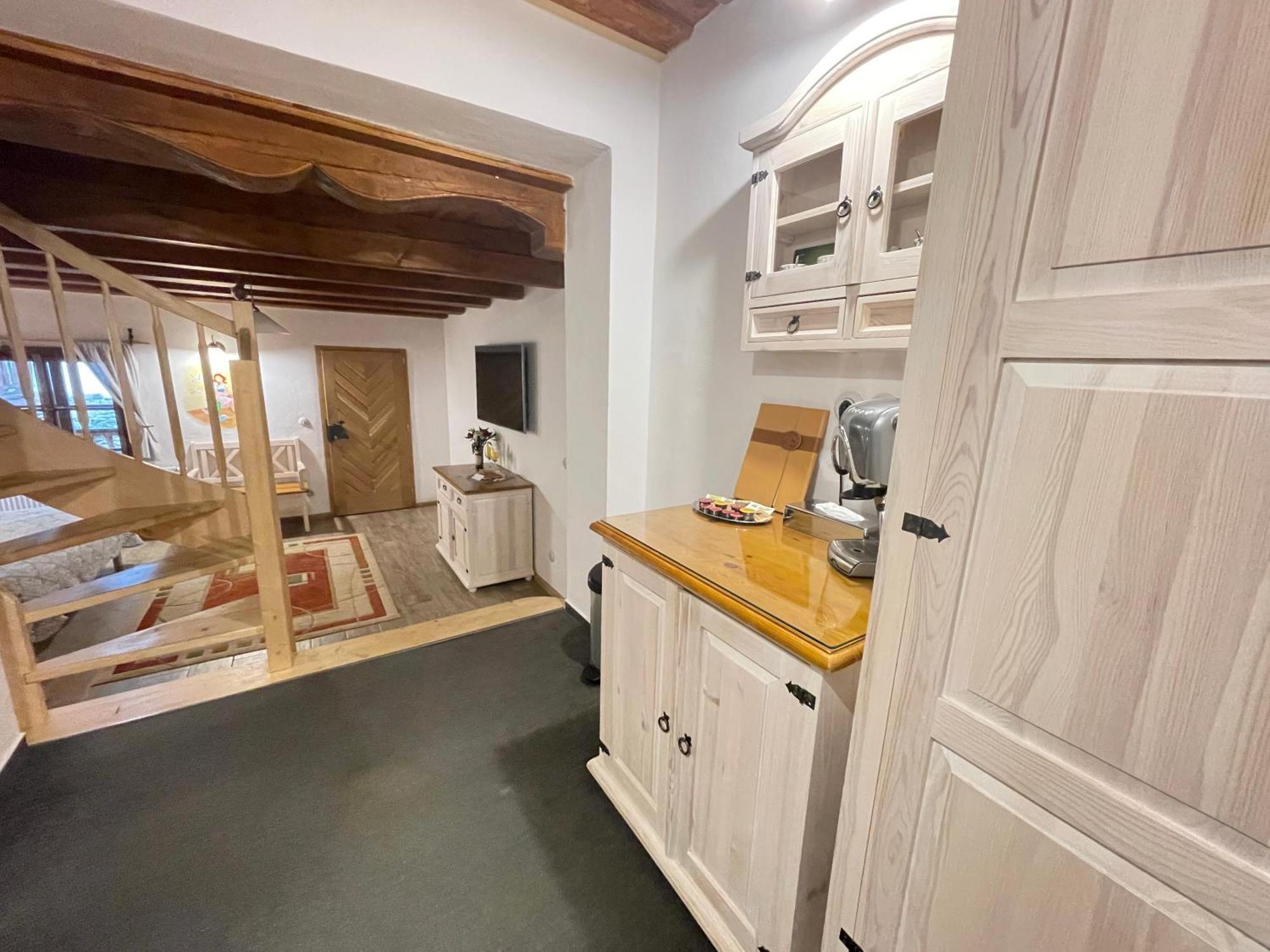 Hotel Podlesi