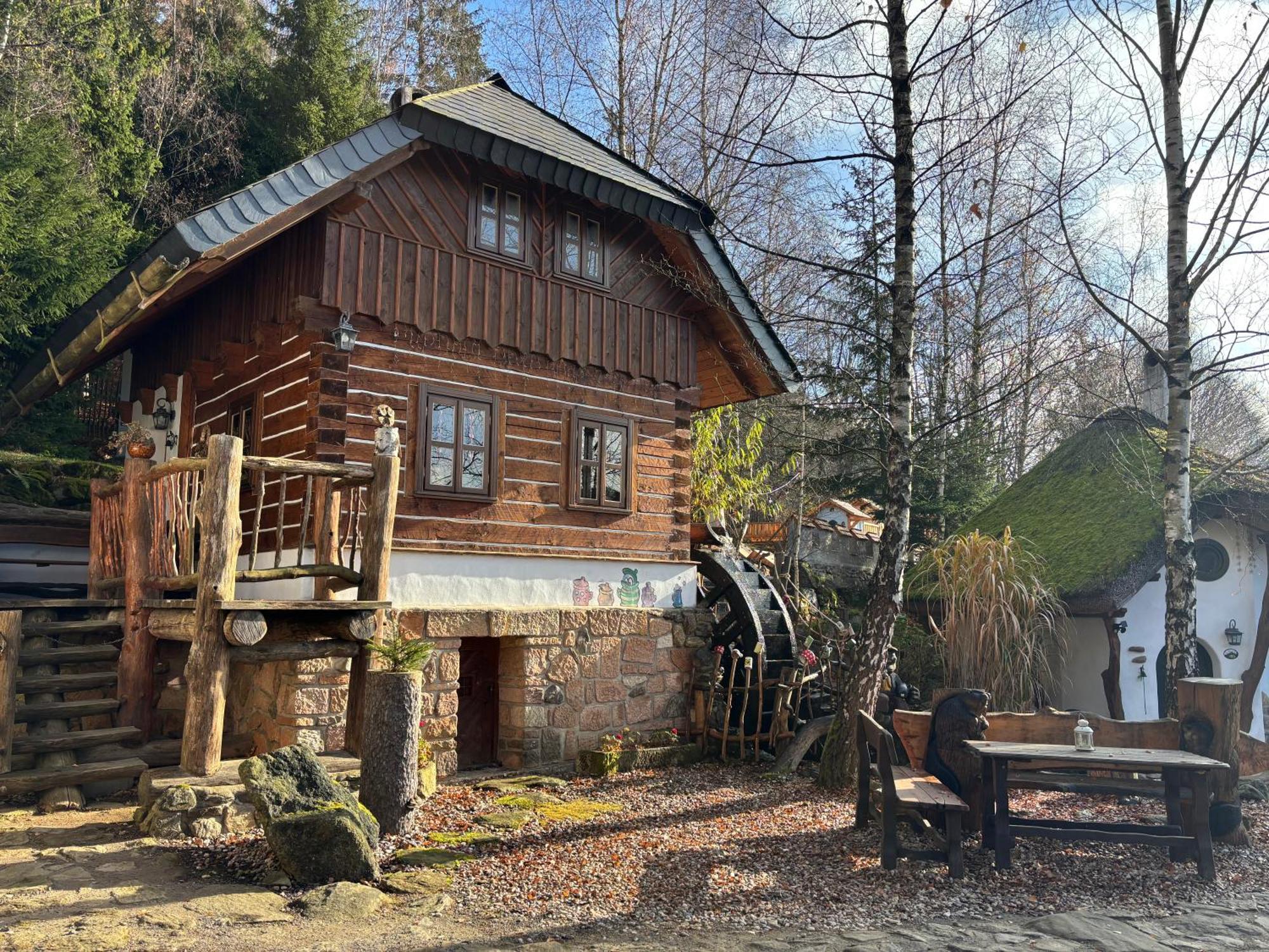 Hotel Podlesi Podlesi (Pardubice)