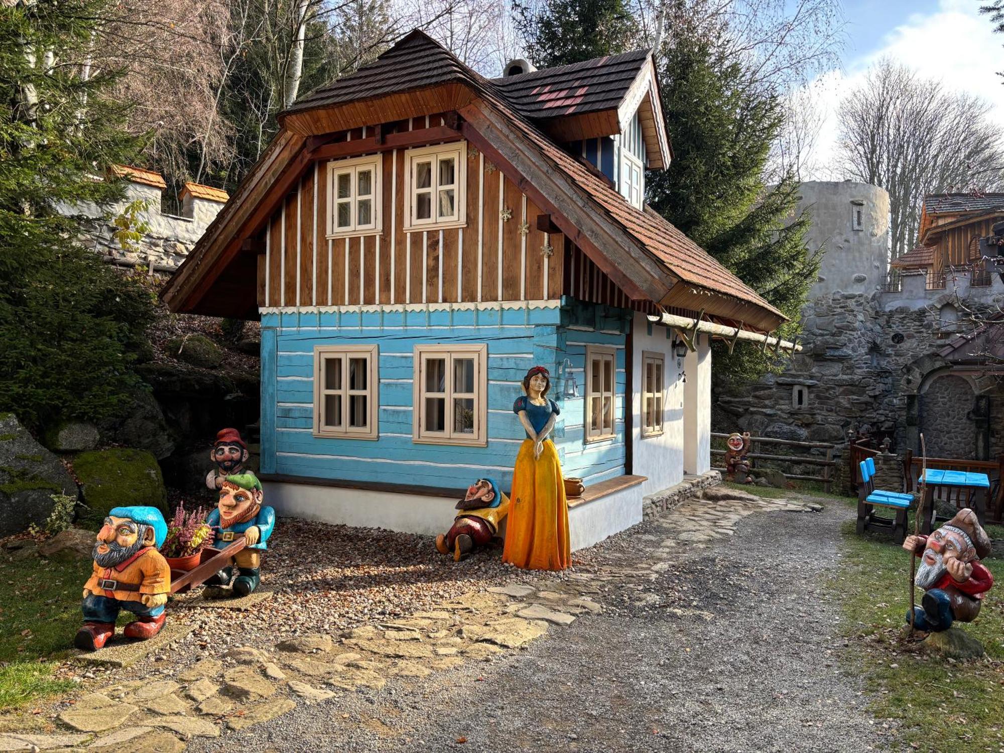 Hotel Podlesi