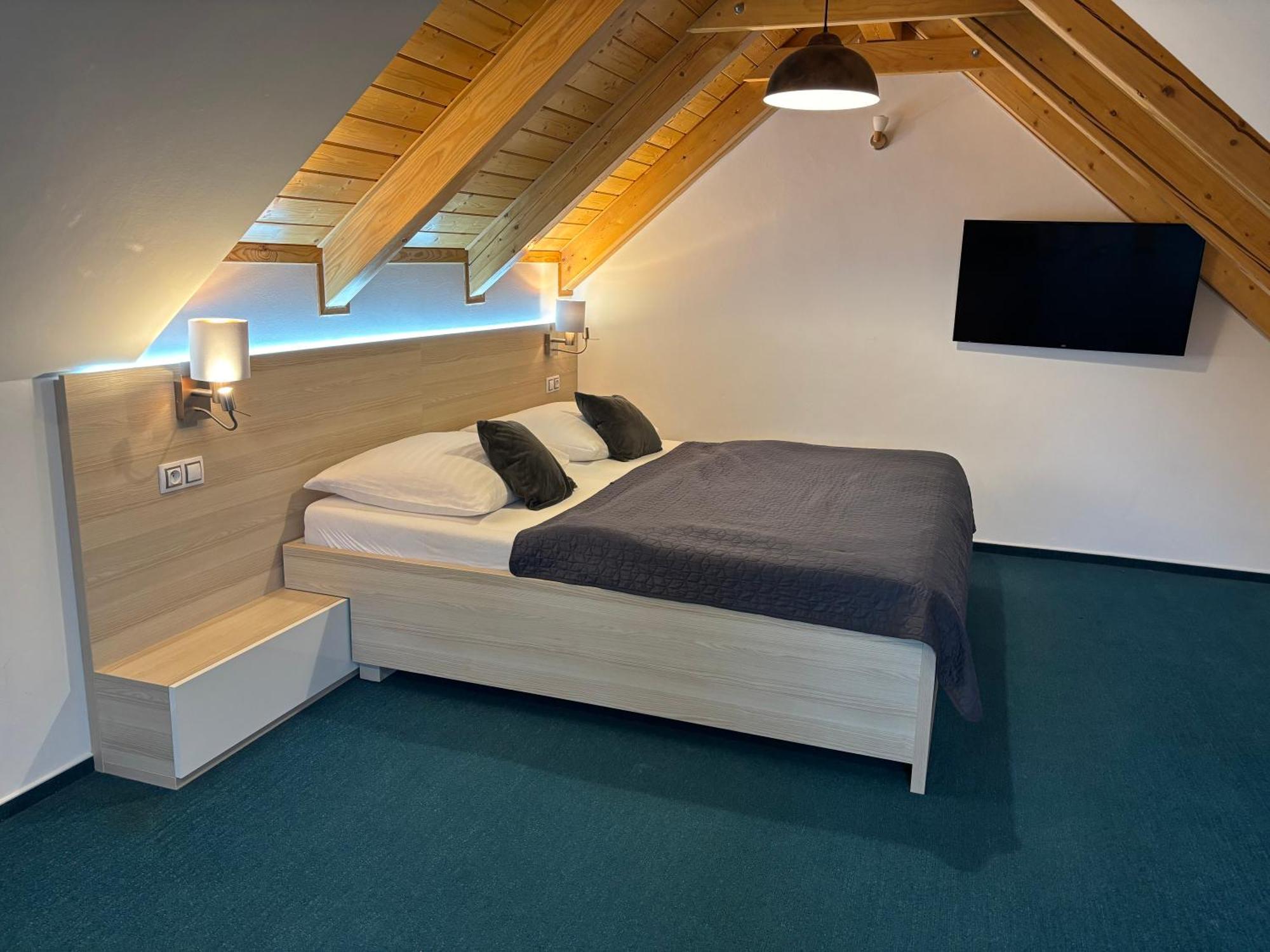 Hotel Podlesi Podlesi (Pardubice)