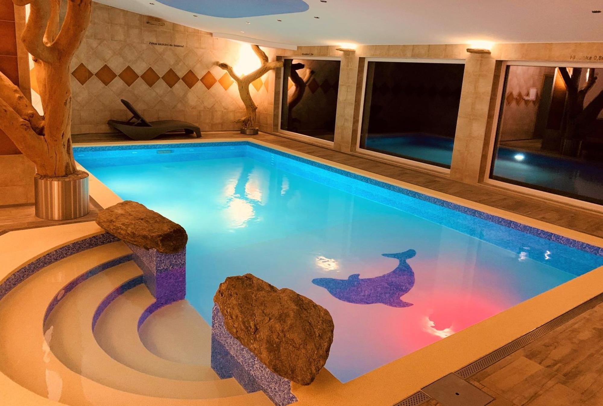 Hotel Podlesi 3*